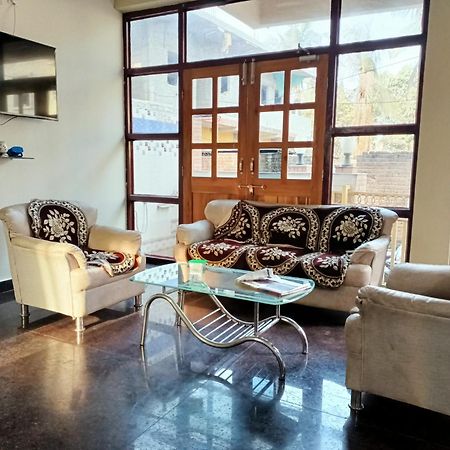 Bay Inn Пури Экстерьер фото