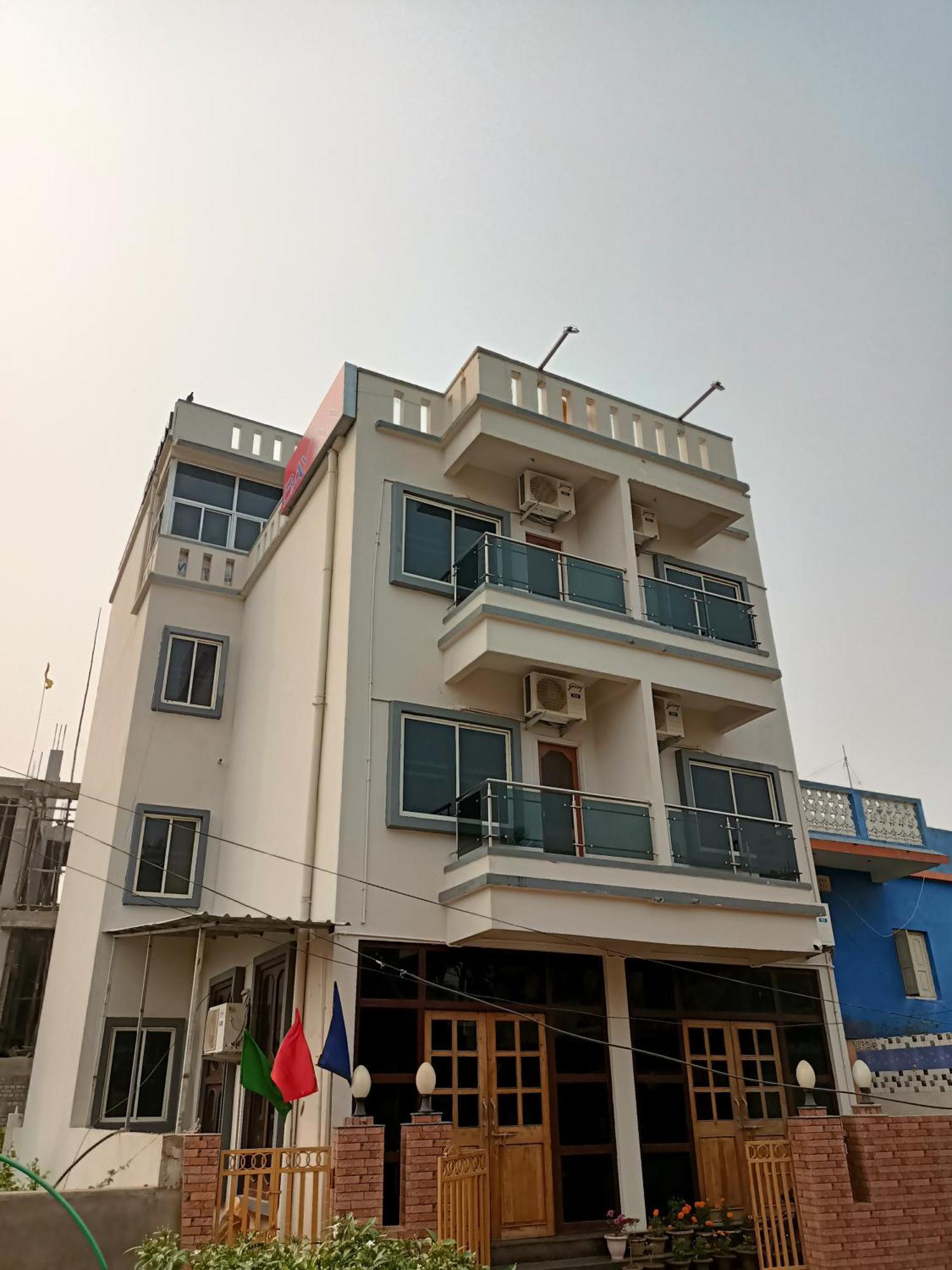 Bay Inn Пури Экстерьер фото